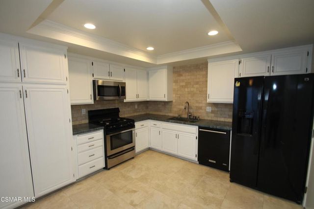 $3,000 | 941 Mobil Avenue, Camarillo, CA 93010