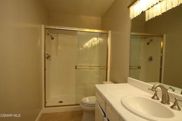 $3,000 | 941 Mobil Avenue, Camarillo, CA 93010