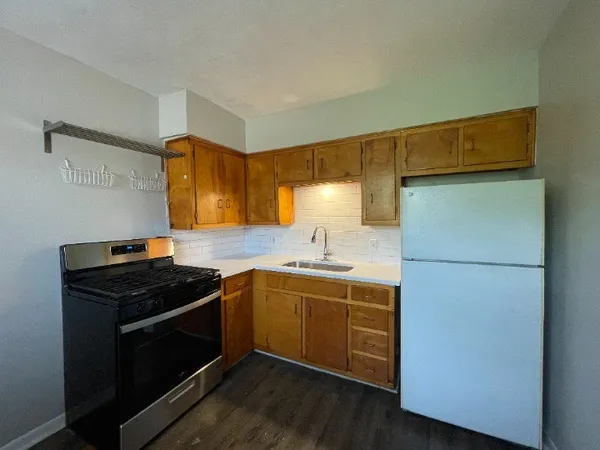 $999 | 3106 Duval Street, Unit 307, Austin, TX 78705