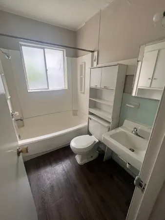 $999 | 3106 Duval Street, Unit 307, Austin, TX 78705
