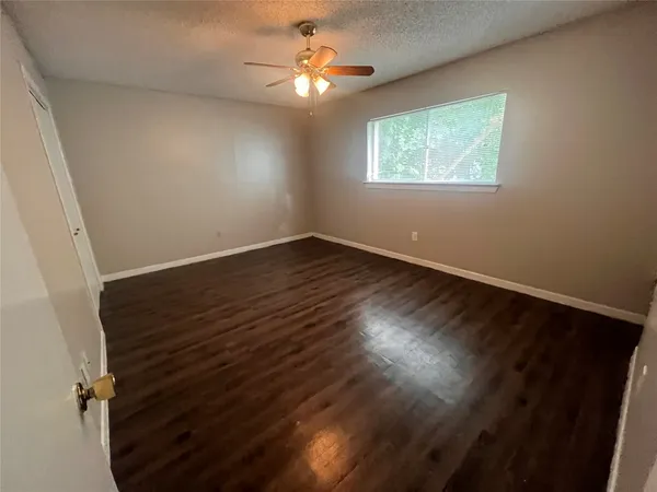 $999 | 3106 Duval Street, Unit 307, Austin, TX 78705