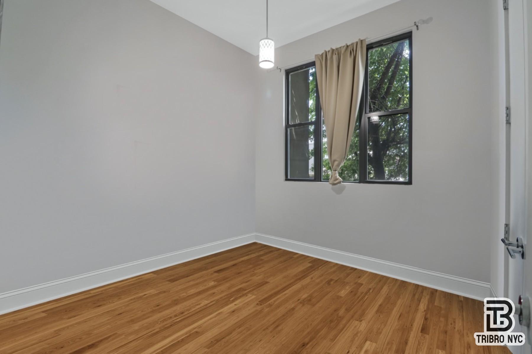 34-62 10th Street, Unit 3 Queens, NY 11106 - Photo 5 of 6 Photo 5