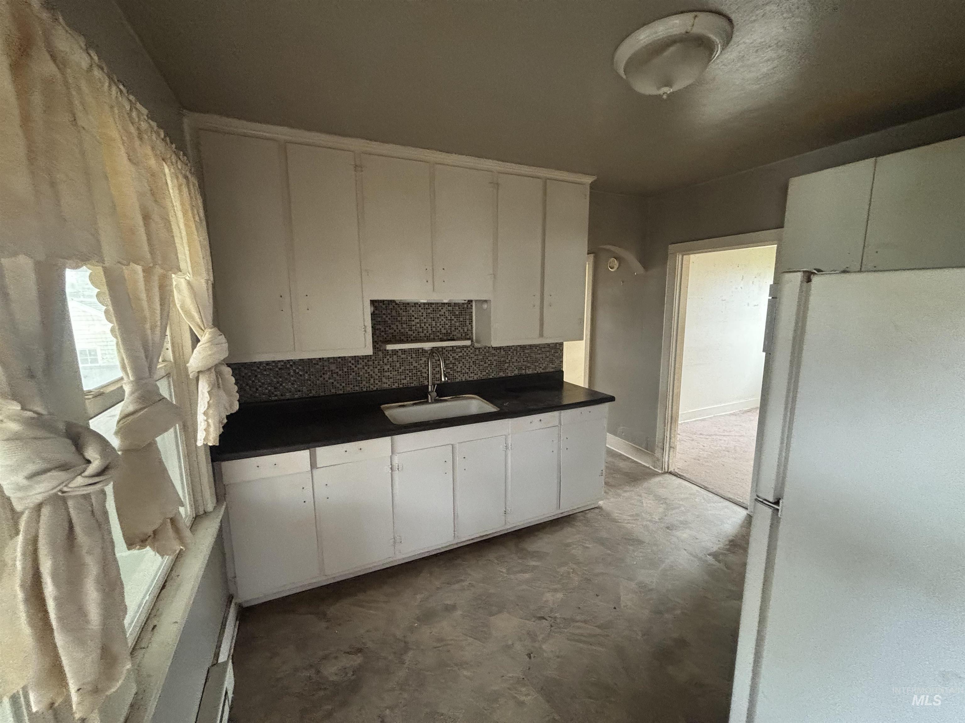 645 3rd Street East Huntington, OR 97907 - Photo 16 of 35