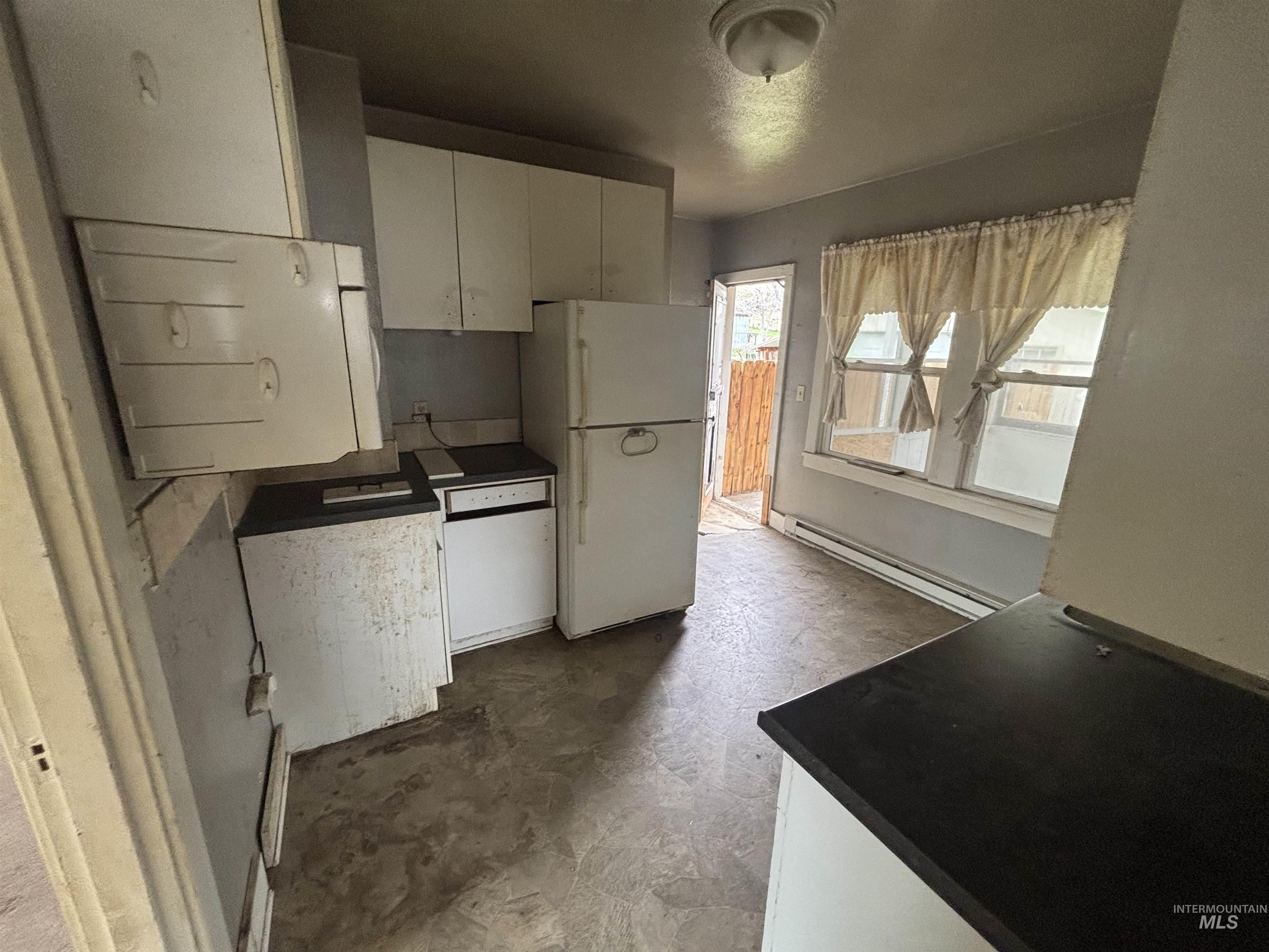 645 3rd Street East Huntington, OR 97907 - Photo 18 of 35