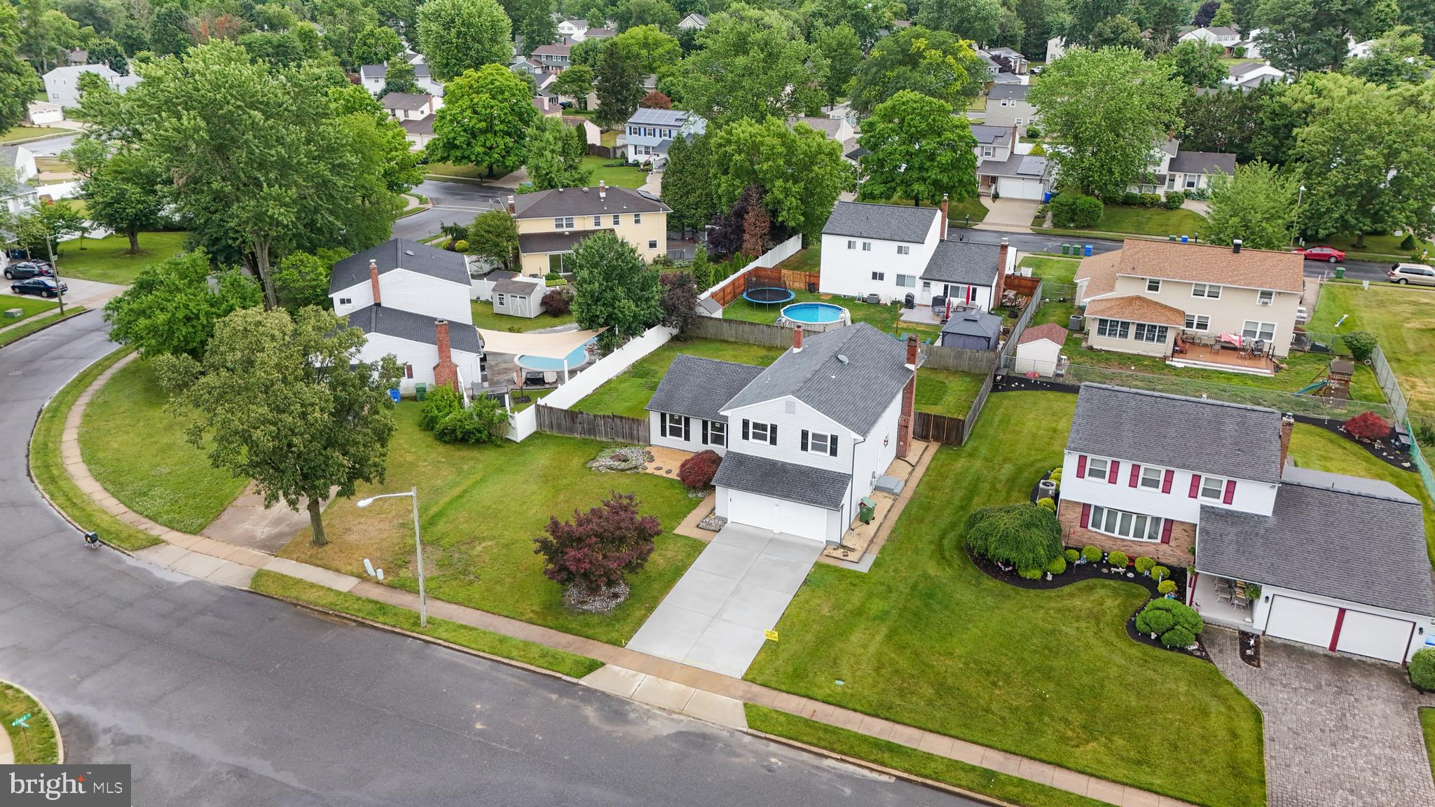 14 Stonebridge Road Cherry Hill, NJ 08003 - Photo 16 of 38