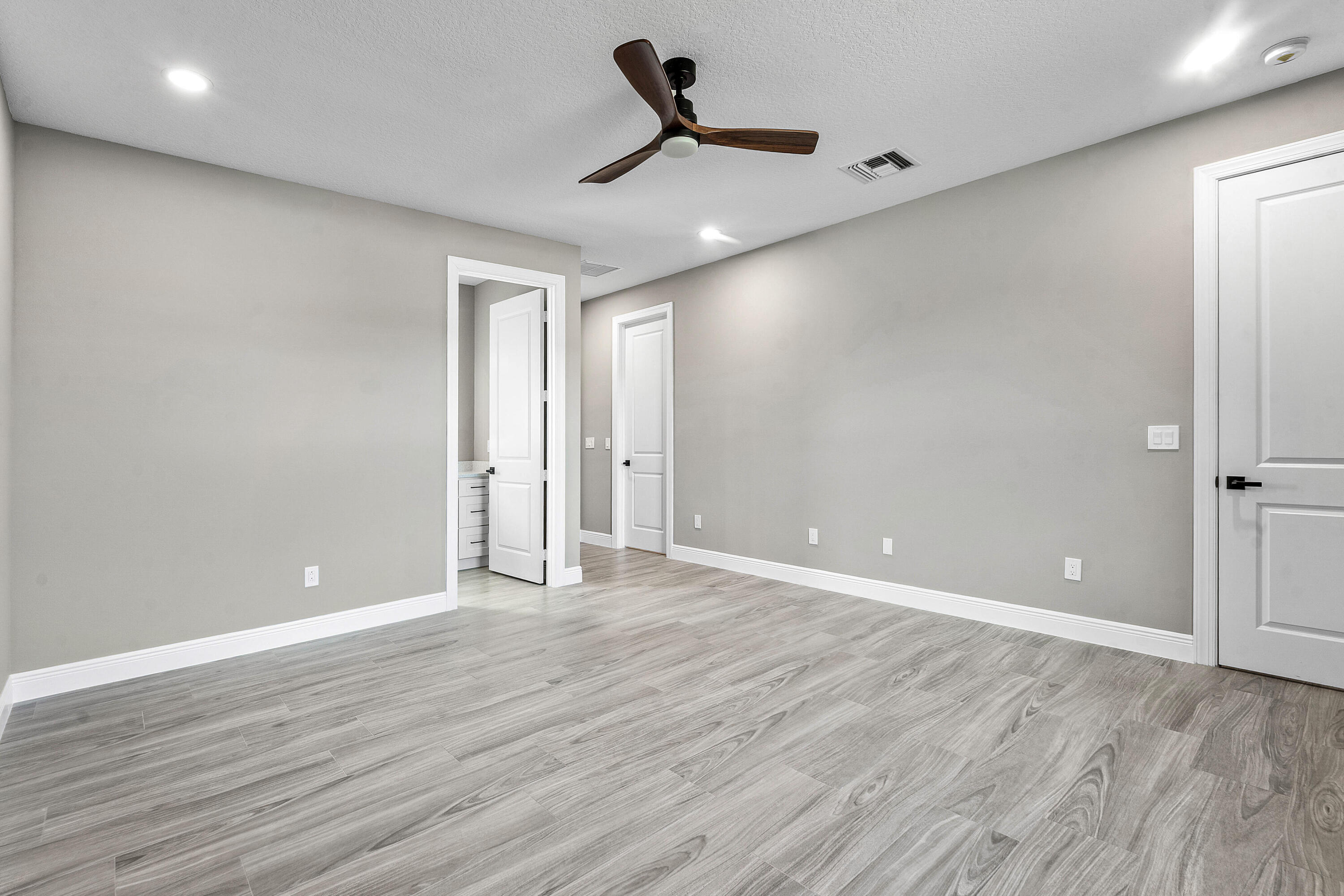 11701 153rd Court North Jupiter, FL 33478 - Photo 29 of 59 29_beyc6a443dd80c637