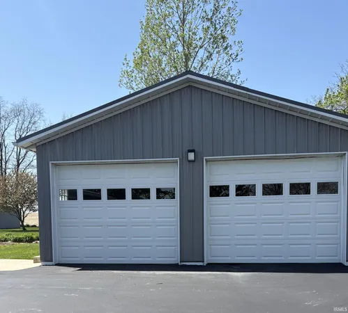 $300,000 | 2770 East 300 North, Bluffton, IN 46714