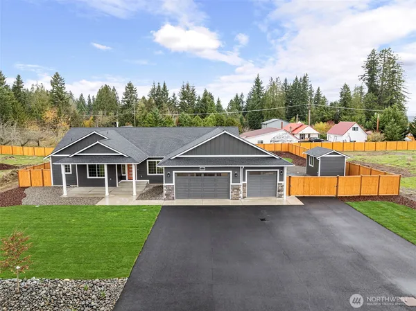 $860,900 | 821 Barbara Lane, Centralia, WA 98531