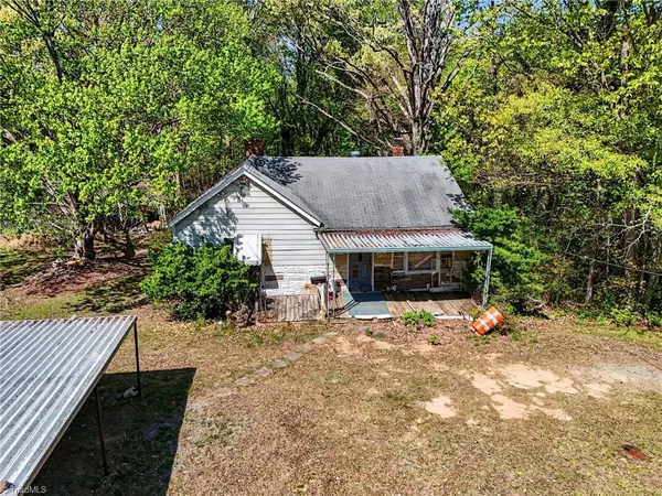 $375,000 | 2106 School Street, Winston-Salem, NC 27105