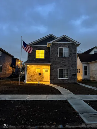 $1,695 | 2145 Columbia Avenue, Indianapolis, IN 46202