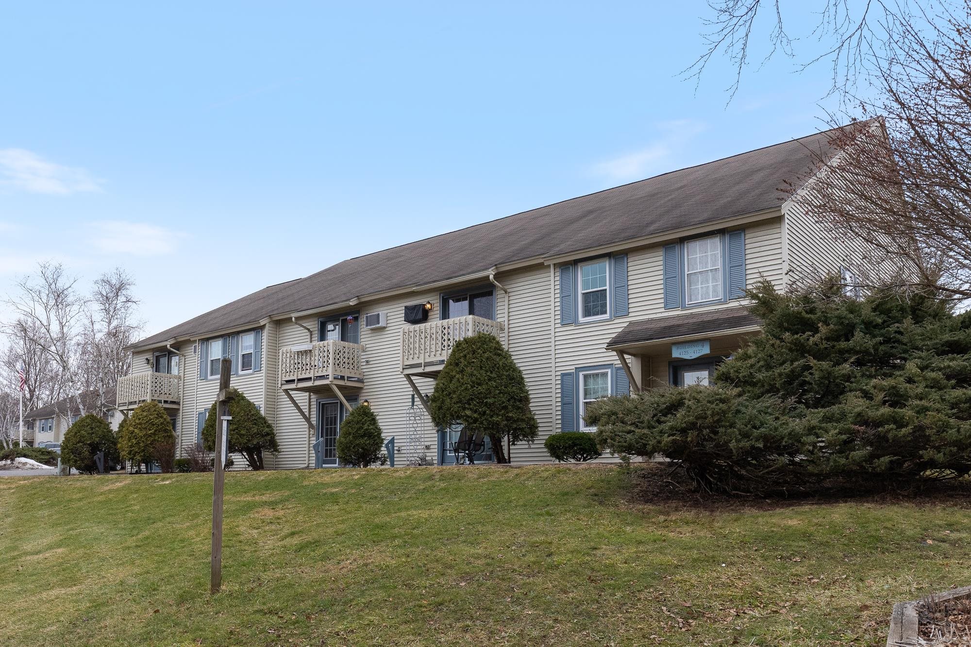 4230 The Terraces Shelburne, VT 05482 - Photo 3 of 31
