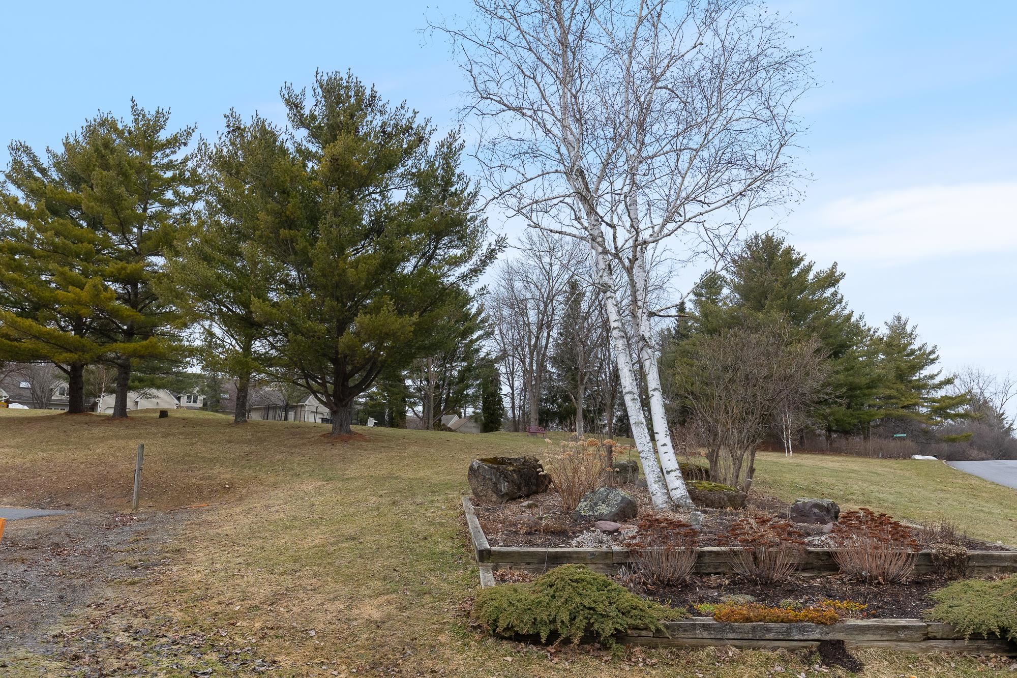 4230 The Terraces Shelburne, VT 05482 - Photo 5 of 31