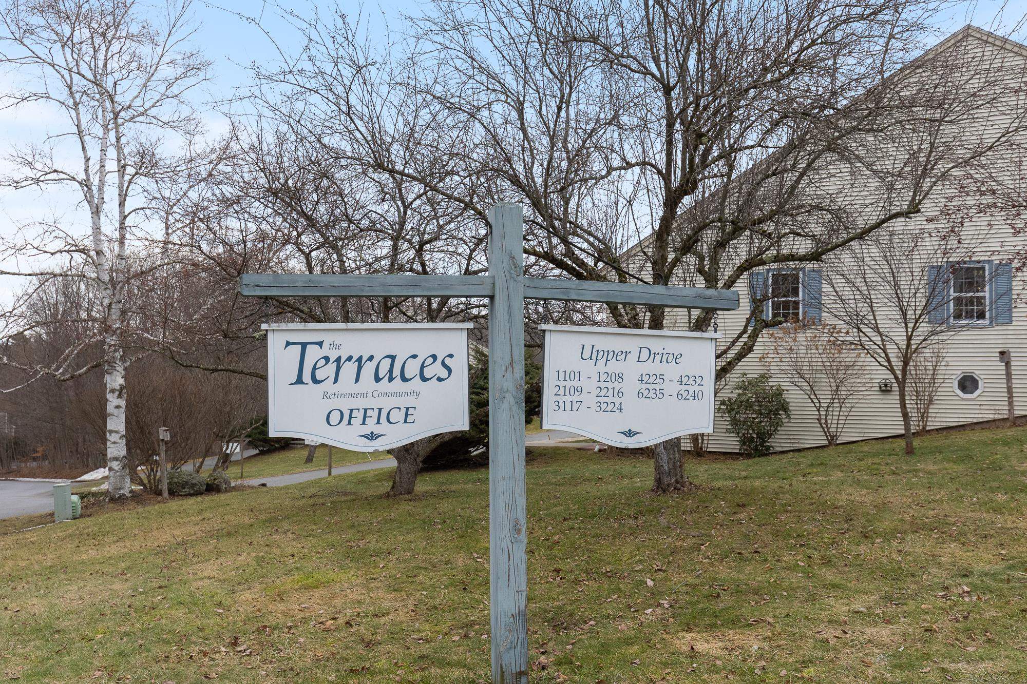4230 The Terraces Shelburne, VT 05482 - Photo 6 of 31