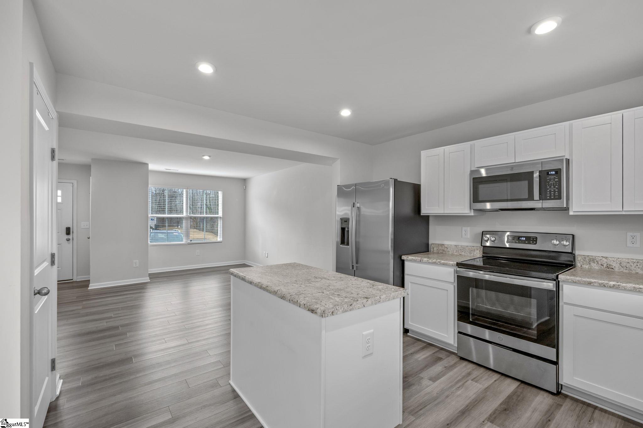 220 Juglans Way Greer, SC 29651 - Photo 12 of 37