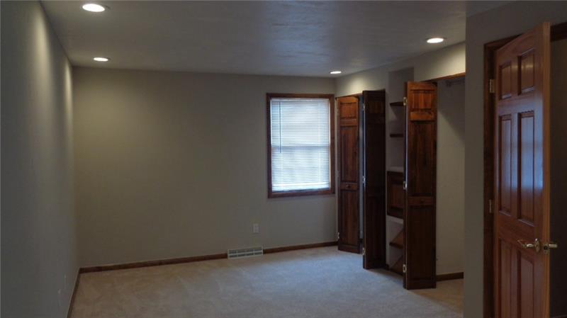 1417 Airport Road Vandergrift, PA 15690 - Photo 14 of 15