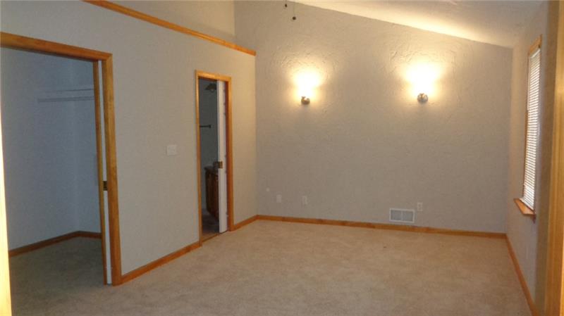 1417 Airport Road Vandergrift, PA 15690 - Photo 8 of 15