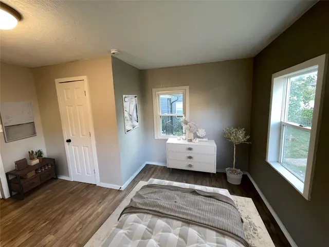 $79,900 | 805 South Hardy Avenue, Independence, MO 64053