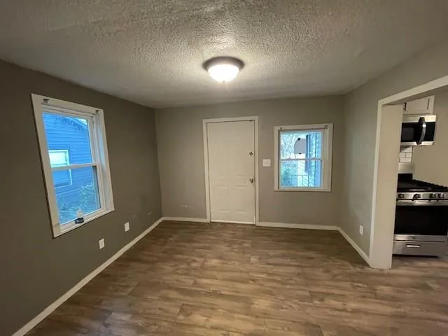 $79,900 | 805 South Hardy Avenue, Independence, MO 64053