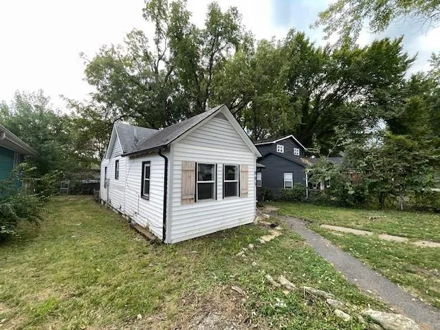 $79,900 | 805 South Hardy Avenue, Independence, MO 64053