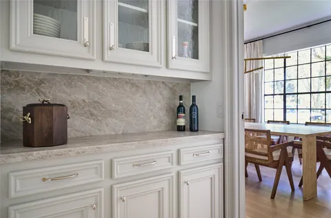 $2,895,000 | 3020 Duke Street, Houston, TX 77005