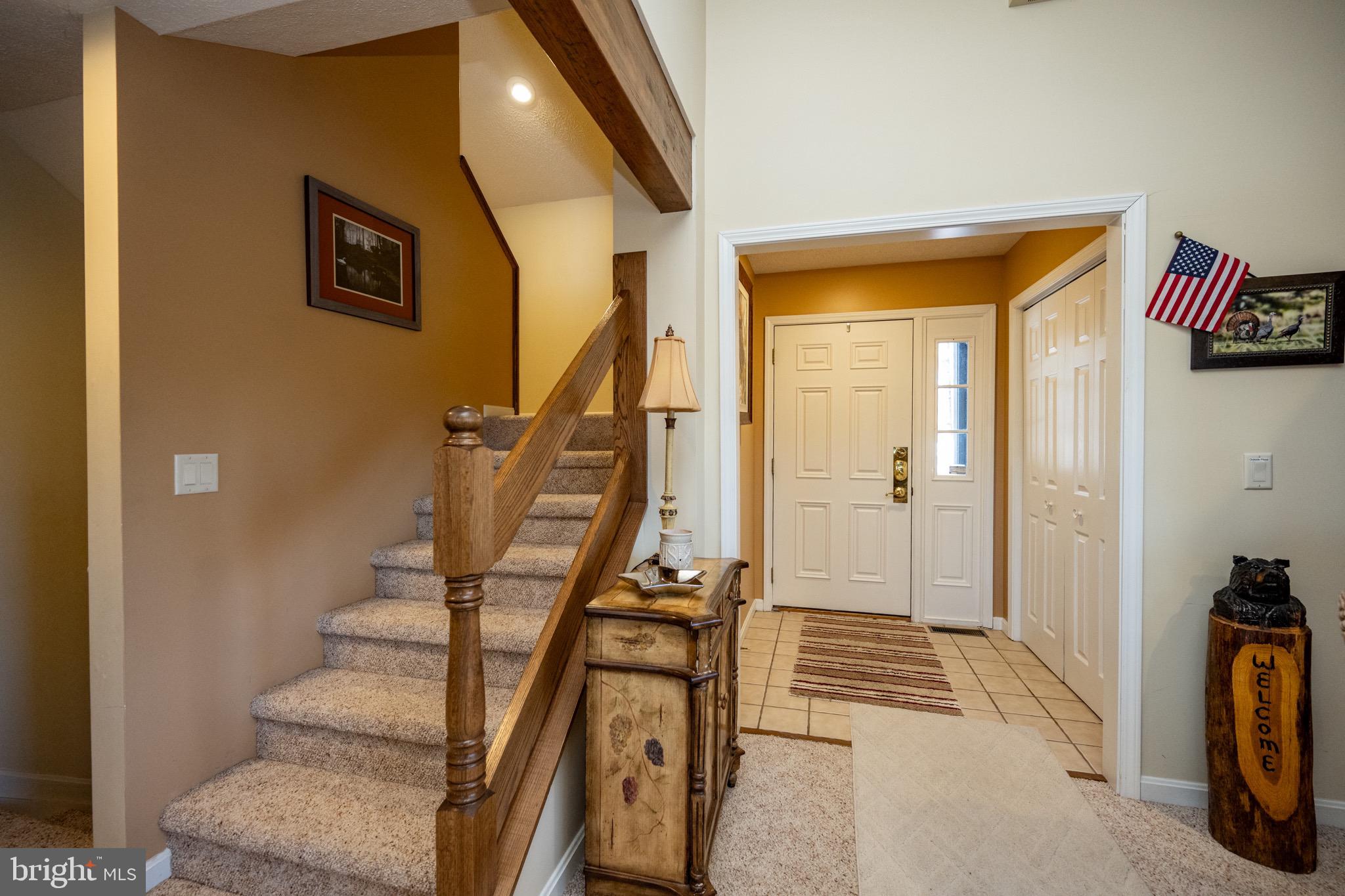 130 Timberloft Circle, Unit 14 Oakland, MD 21550 - Photo 29 of 79 Entryway