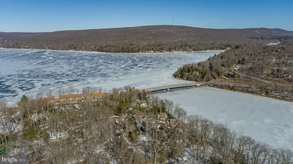 $749,000 | 130 Timberloft Circle, Unit 14, Oakland, MD 21550