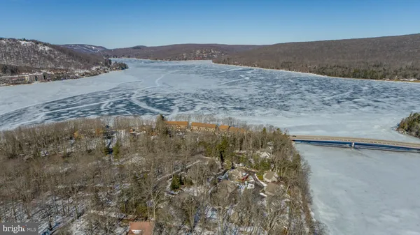 $749,000 | 130 Timberloft Circle, Unit 14, Oakland, MD 21550