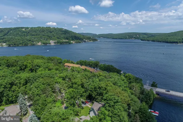 $749,000 | 130 Timberloft Circle, Unit 14, Oakland, MD 21550