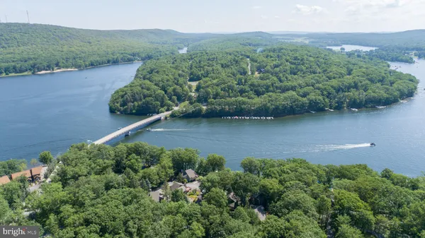 $749,000 | 130 Timberloft Circle, Unit 14, Oakland, MD 21550