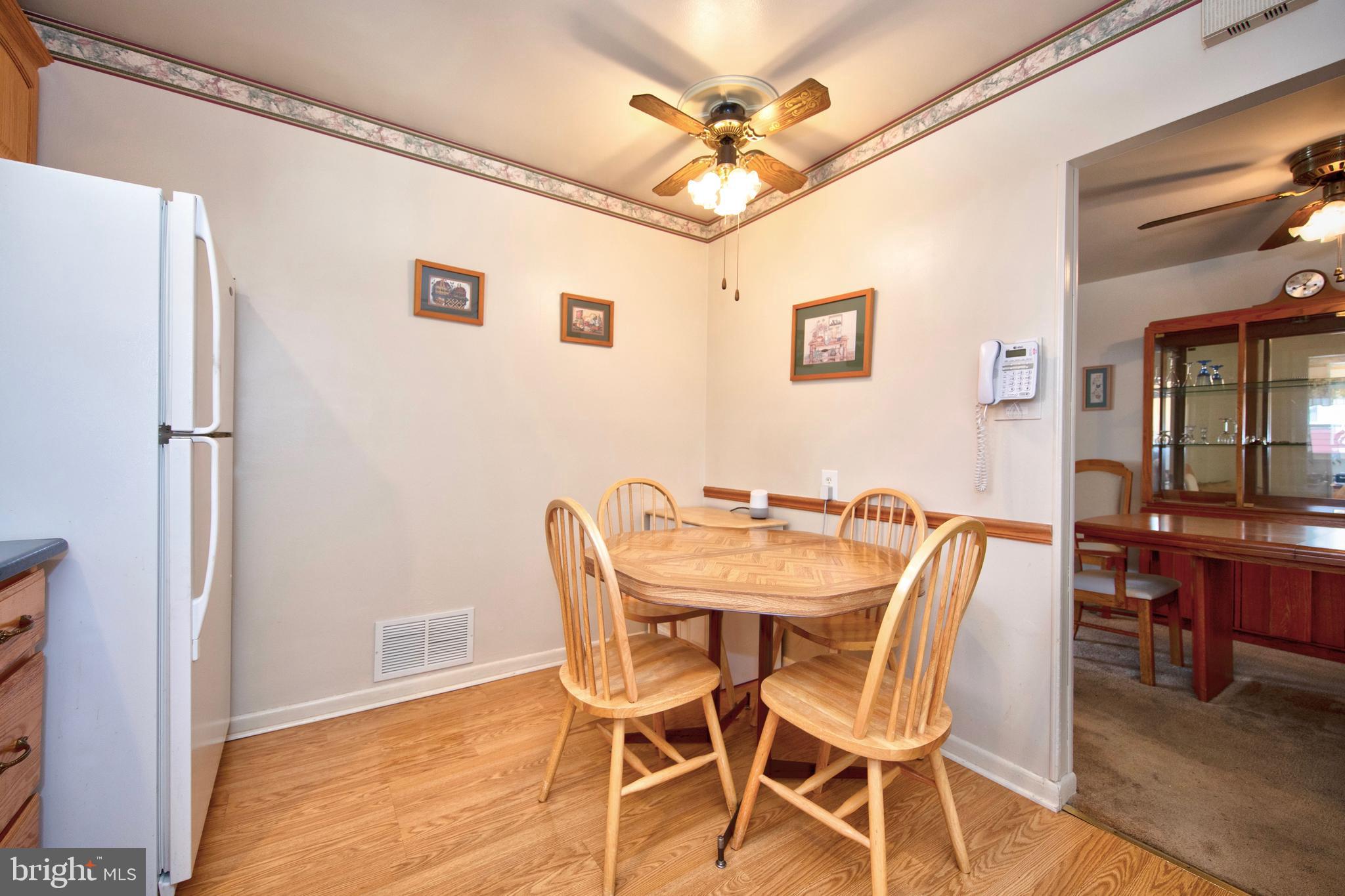 6119 Deerbrook Road Baltimore, MD 21228 - Photo 12 of 28 Kitchen table space