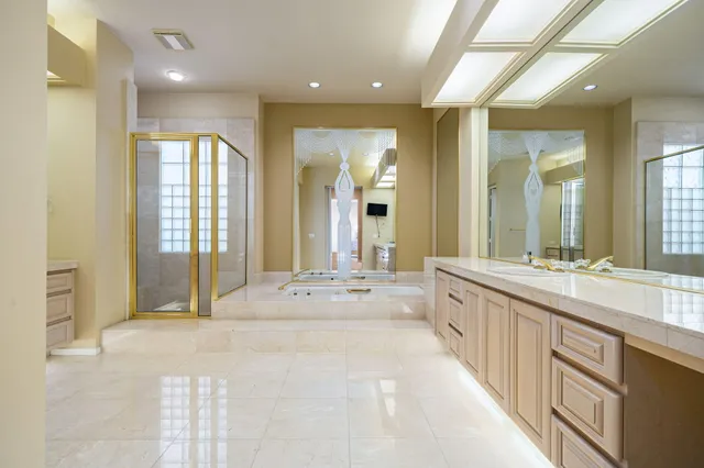 $1,500,000 | 811 Deer Haven Circle, Palm Desert, CA 92211