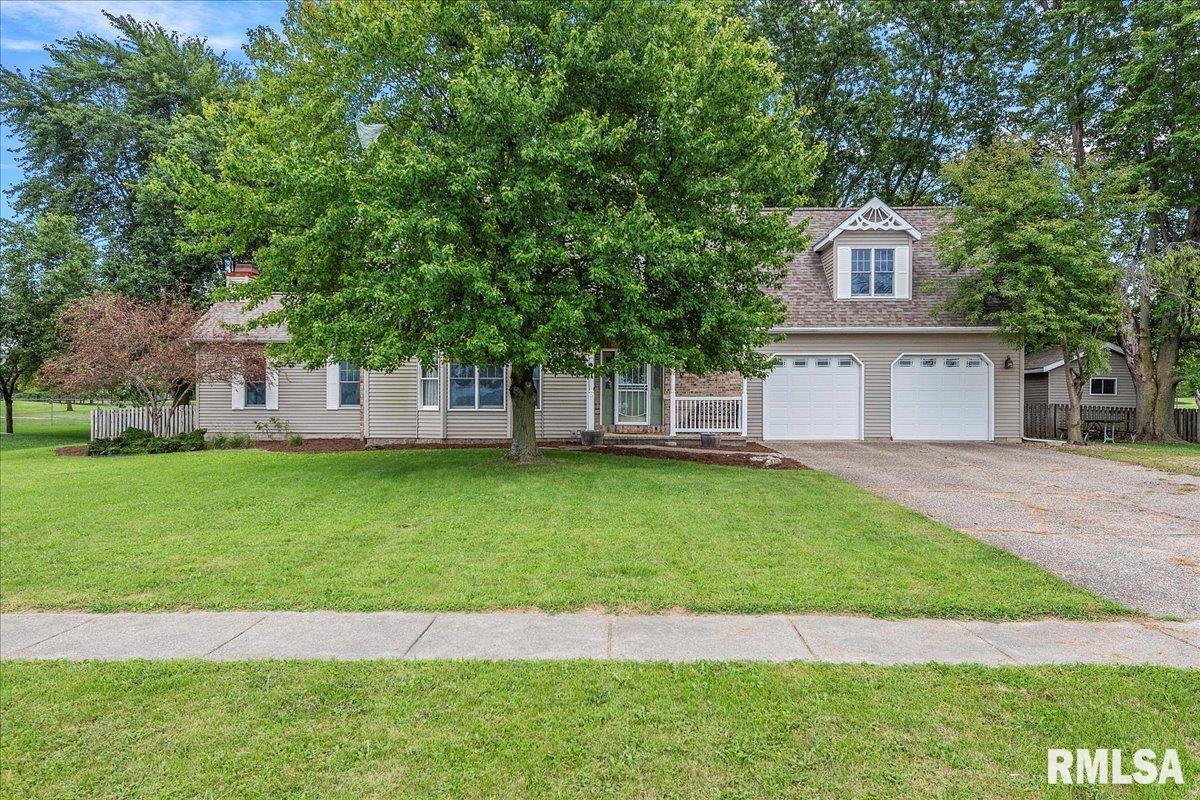 1450 Lenhart Road Springfield, IL 62711 - Photo 3 of 46 Gallery Image 3