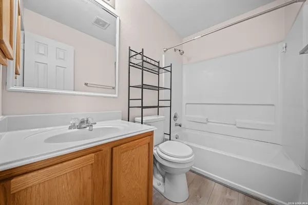 $299,000 | 240 Rustic Acres, Selma, TX 78154