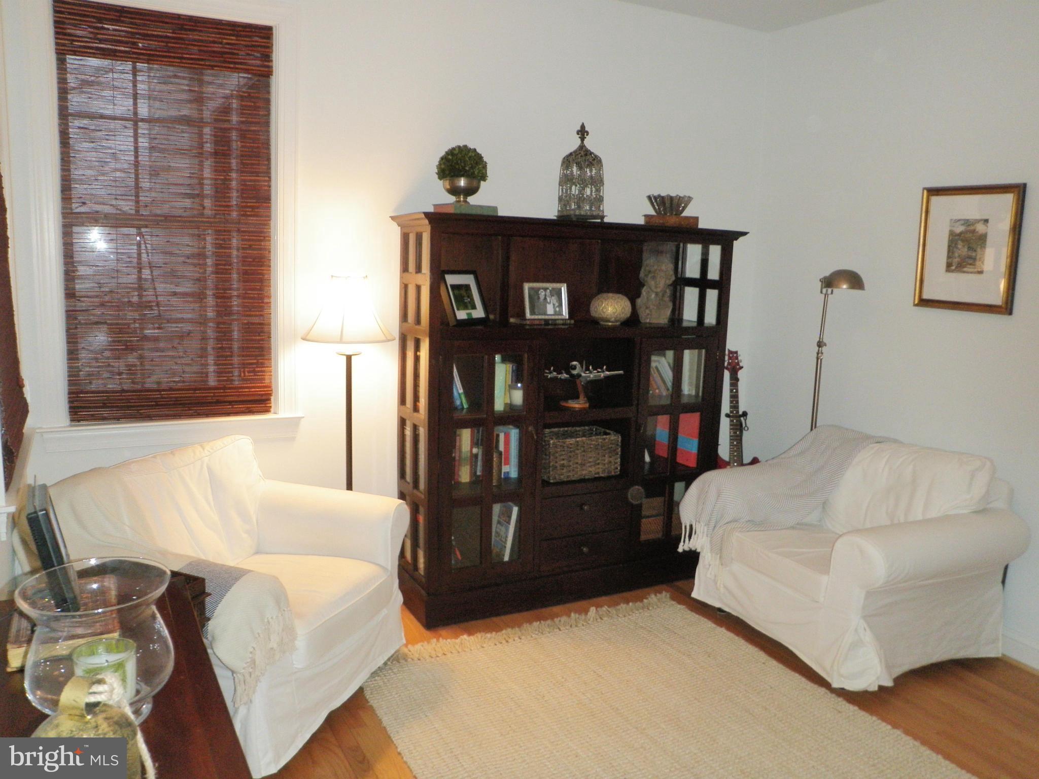 107 Shore Road Arnold, MD 21012 - Photo 20 of 30 First floor Bedroom
