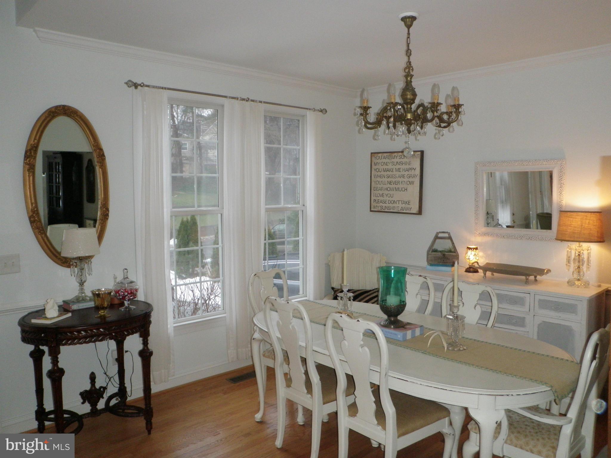 107 Shore Road Arnold, MD 21012 - Photo 8 of 30 Dining Room