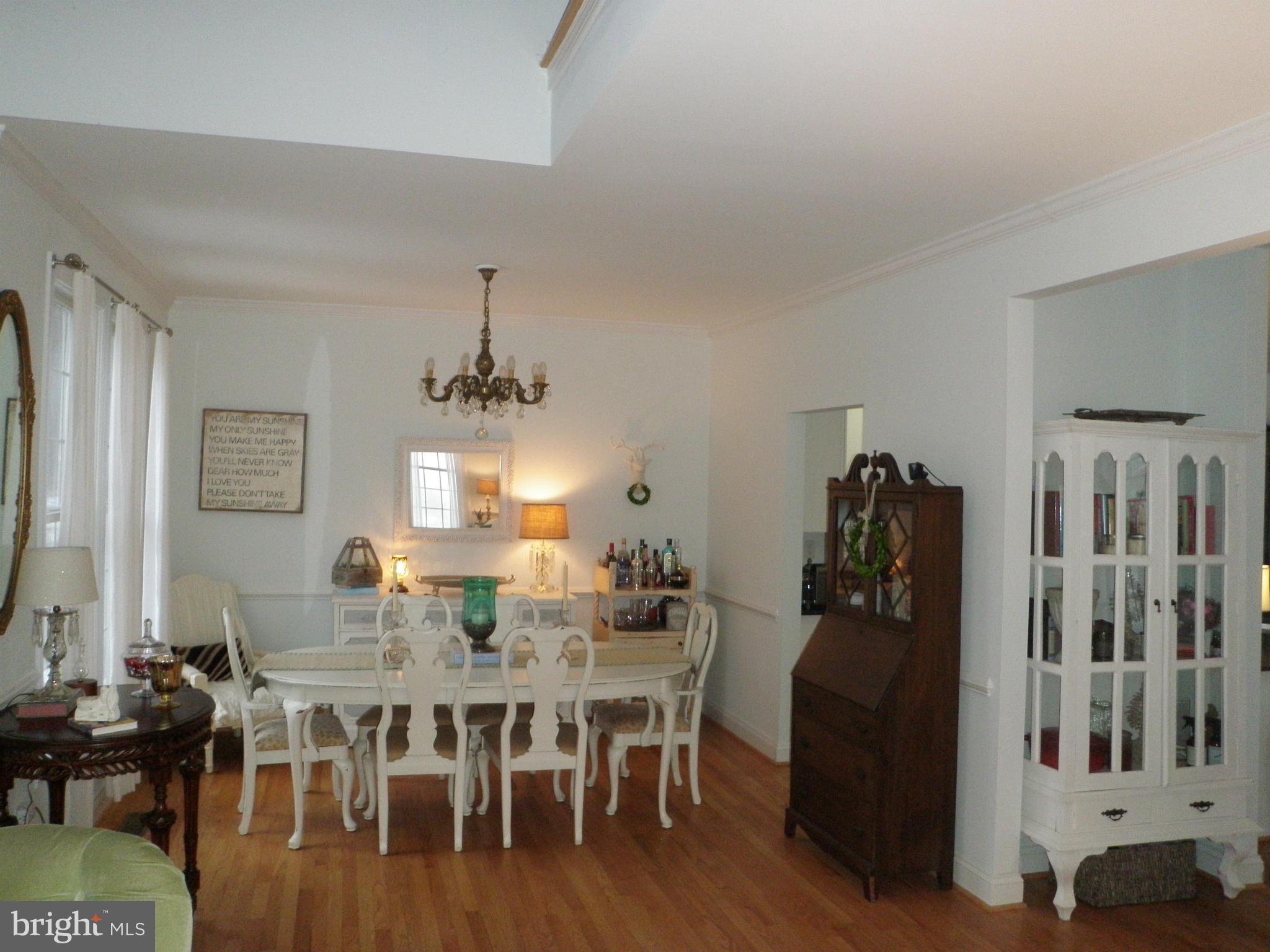 107 Shore Road Arnold, MD 21012 - Photo 10 of 30 Dining Room