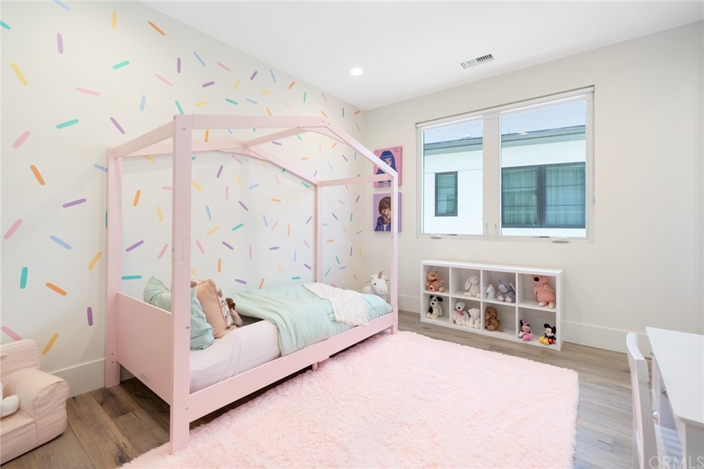 72 Hartman Irvine, CA 92618 - Photo 21 of 52