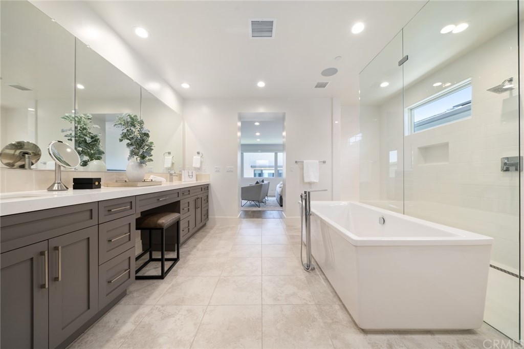 72 Hartman Irvine, CA 92618 - Photo 33 of 52