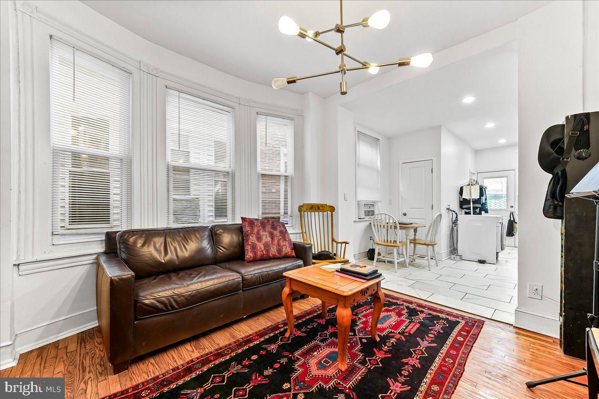 5451 Pine Street Philadelphia, PA 19143 - Photo 15 of 34 Dining Room