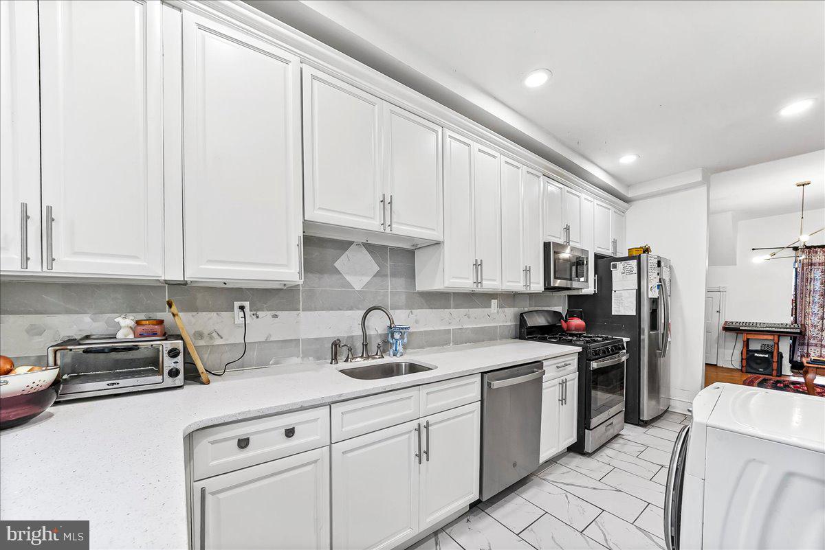 5451 Pine Street Philadelphia, PA 19143 - Photo 3 of 34 Updated Eat-In Kitchen