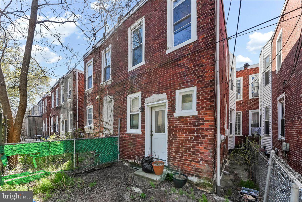 5451 Pine Street Philadelphia, PA 19143 - Photo 32 of 34