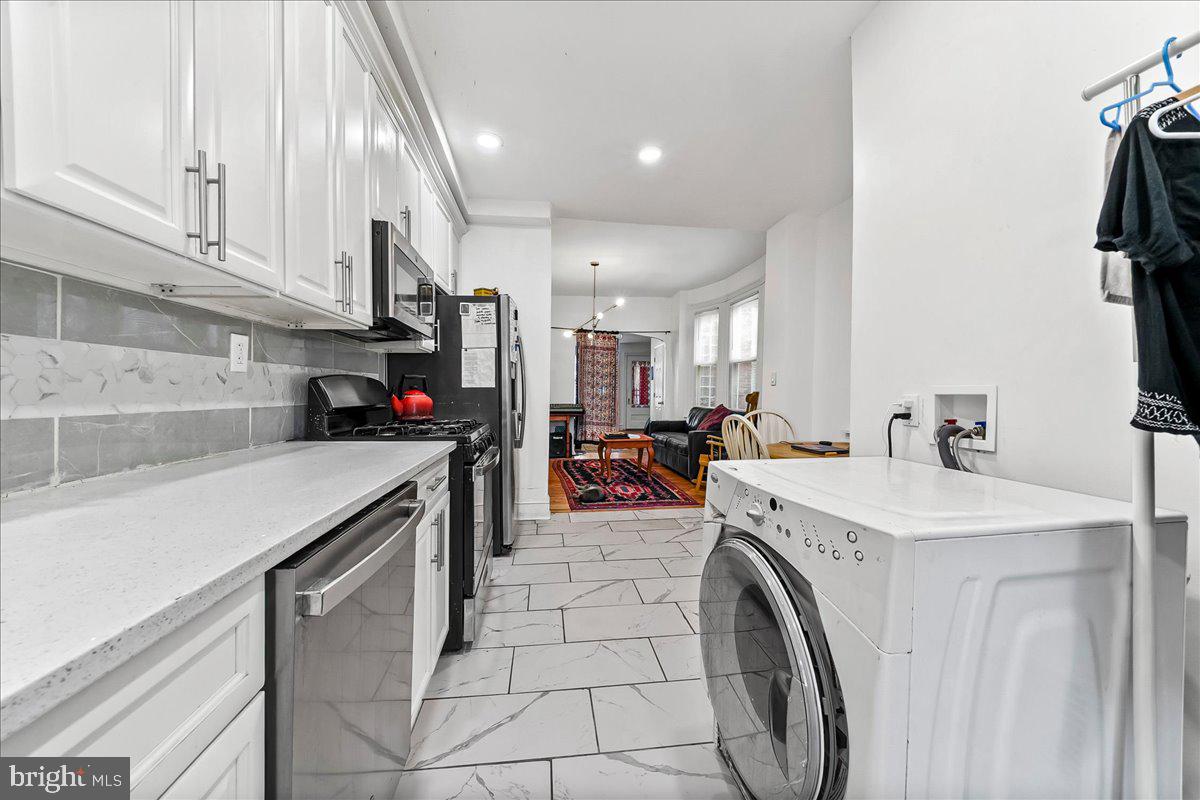 5451 Pine Street Philadelphia, PA 19143 - Photo 6 of 34
