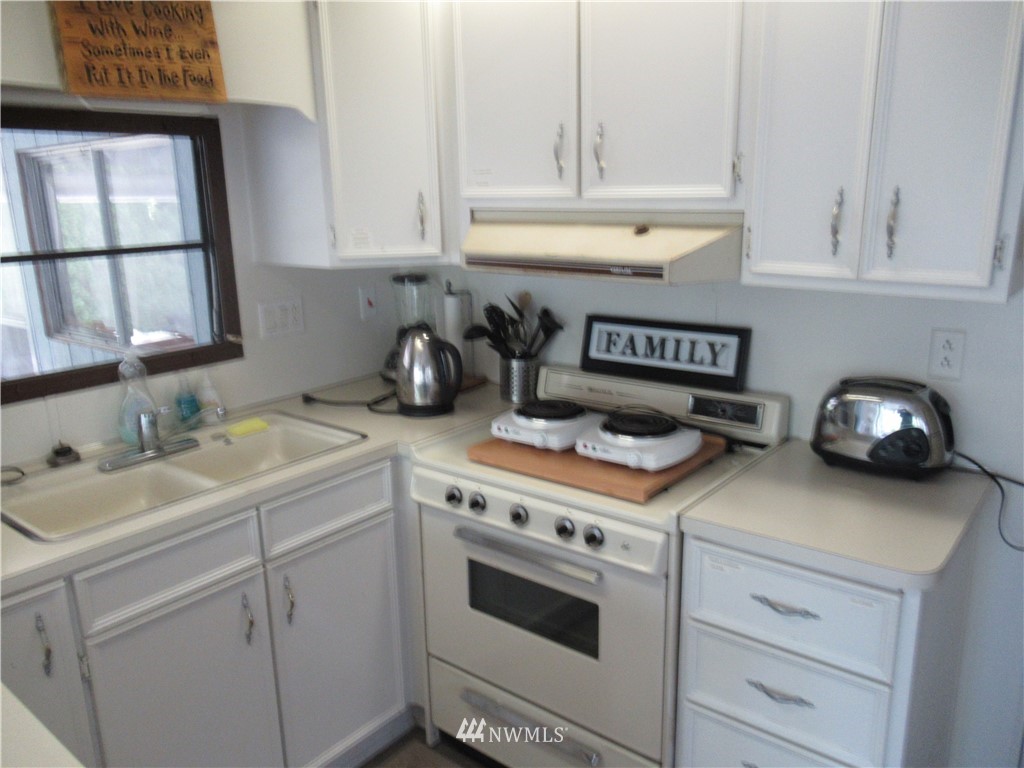 5001 Bay Road, Unit D66 Birch Bay, WA 98230 - Photo 4 of 12 Gallery Image 4