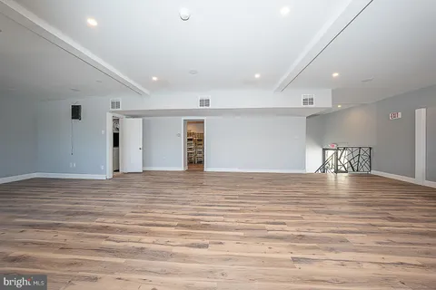 $539,900 | 565 Chester Pike, Prospect Park, PA 19076