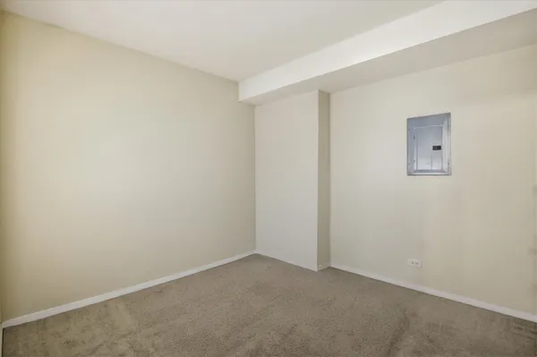 $1,600 | 6337 Roosevelt Road, Unit 114, Berwyn, IL 60402