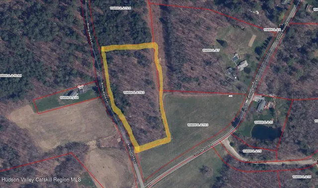 $180,000 | Tbd Tbd Avery Hand Lane, East Nassau, NY 12062
