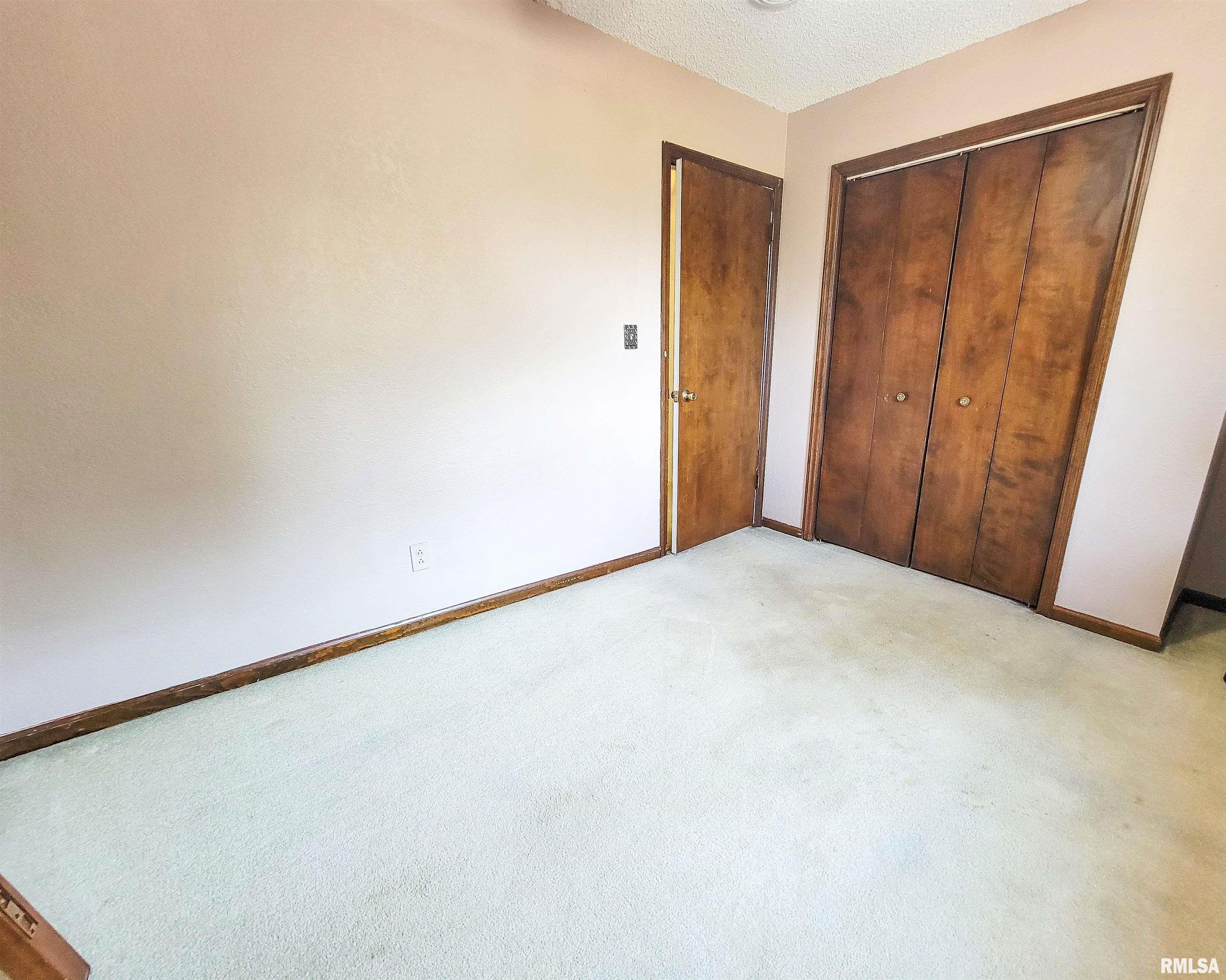 62 Hancock Drive Flora, IL 62839 - Photo 49 of 97