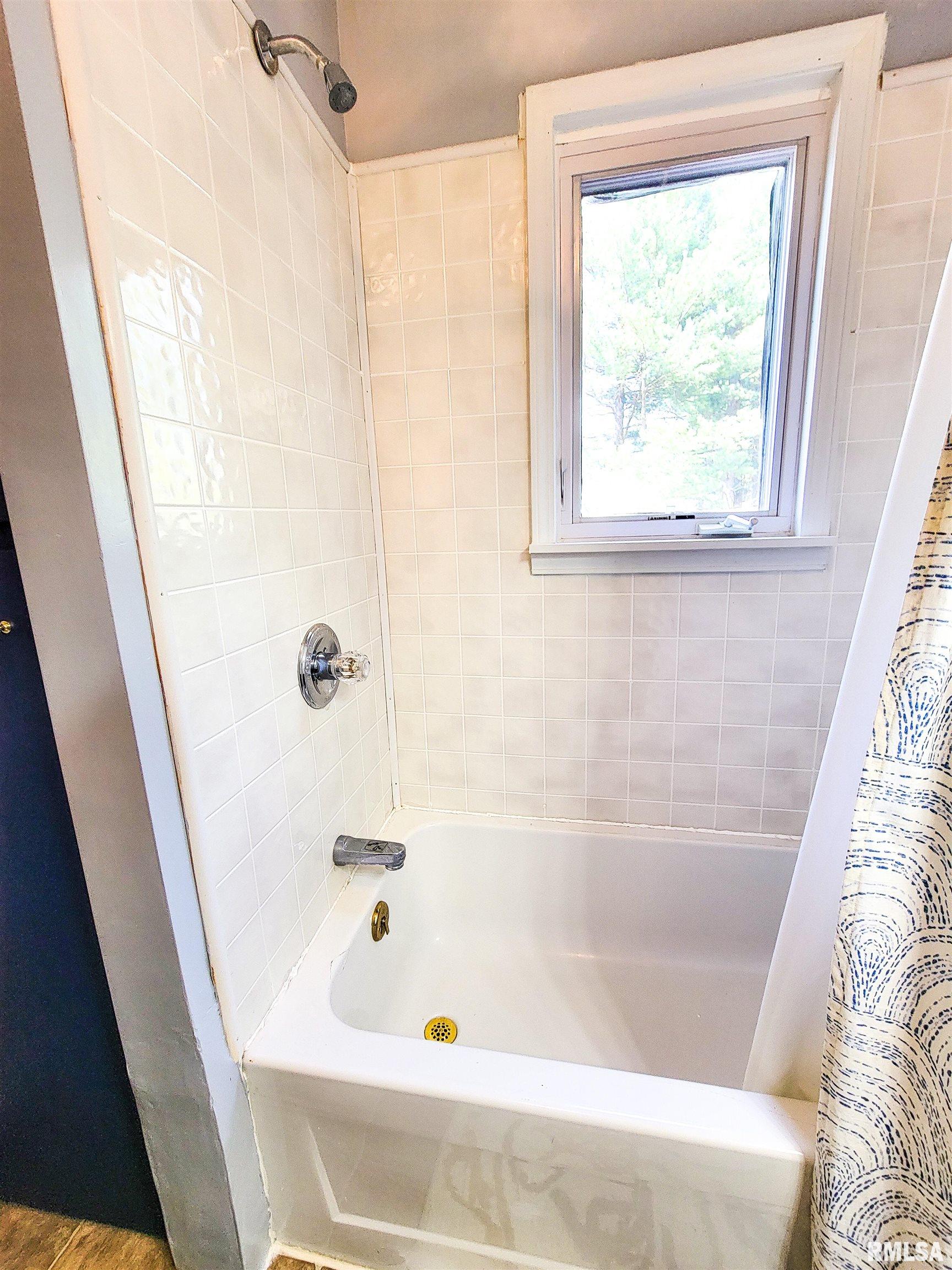 62 Hancock Drive Flora, IL 62839 - Photo 53 of 97