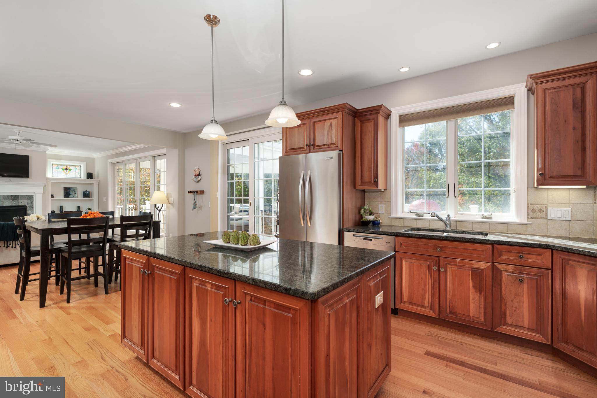 213 Cranbury Neck Road Cranbury, NJ 08512 - Photo 8 of 51