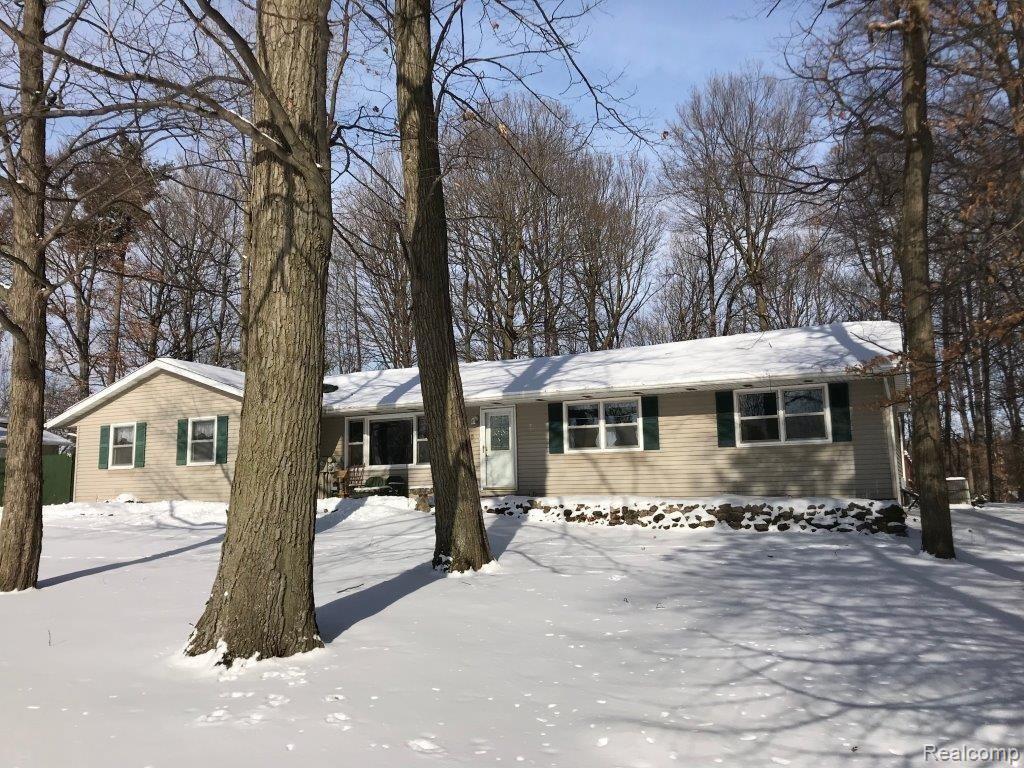 1275 Maple Grove Road Lapeer, MI 48446 - Photo 10 of 39 IMG-7132.JPG